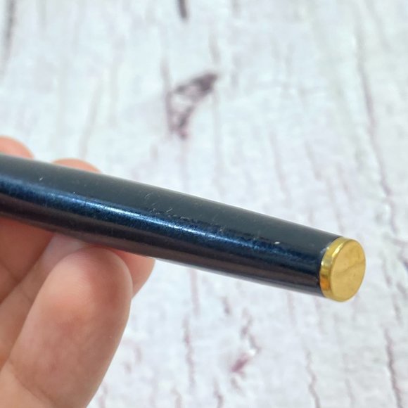 Blue Waterman Ballpoint Pen, Working Perfectly, Attractive Black and Golden Colo - Picture 8 of 10